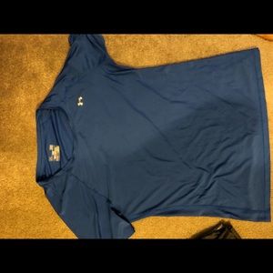 Under Armour tops